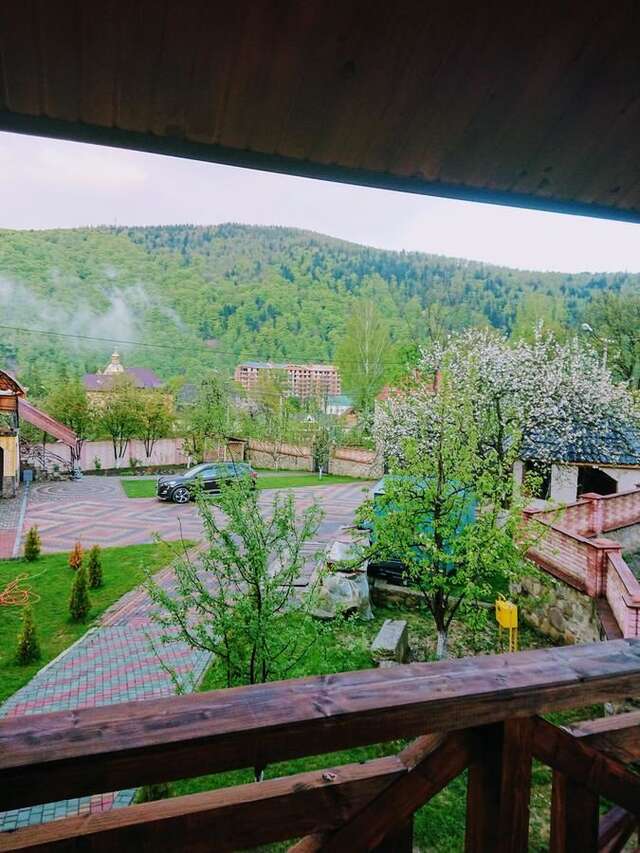 Гостевой дом Hollywood Яремче-5